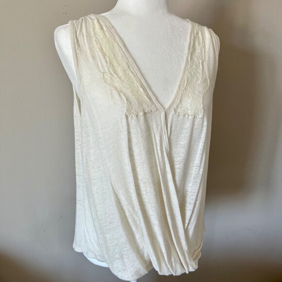 Lucky Brand Sleeveless Surplus Top with Shirttail Hem Cream L - Picture 2 of 7